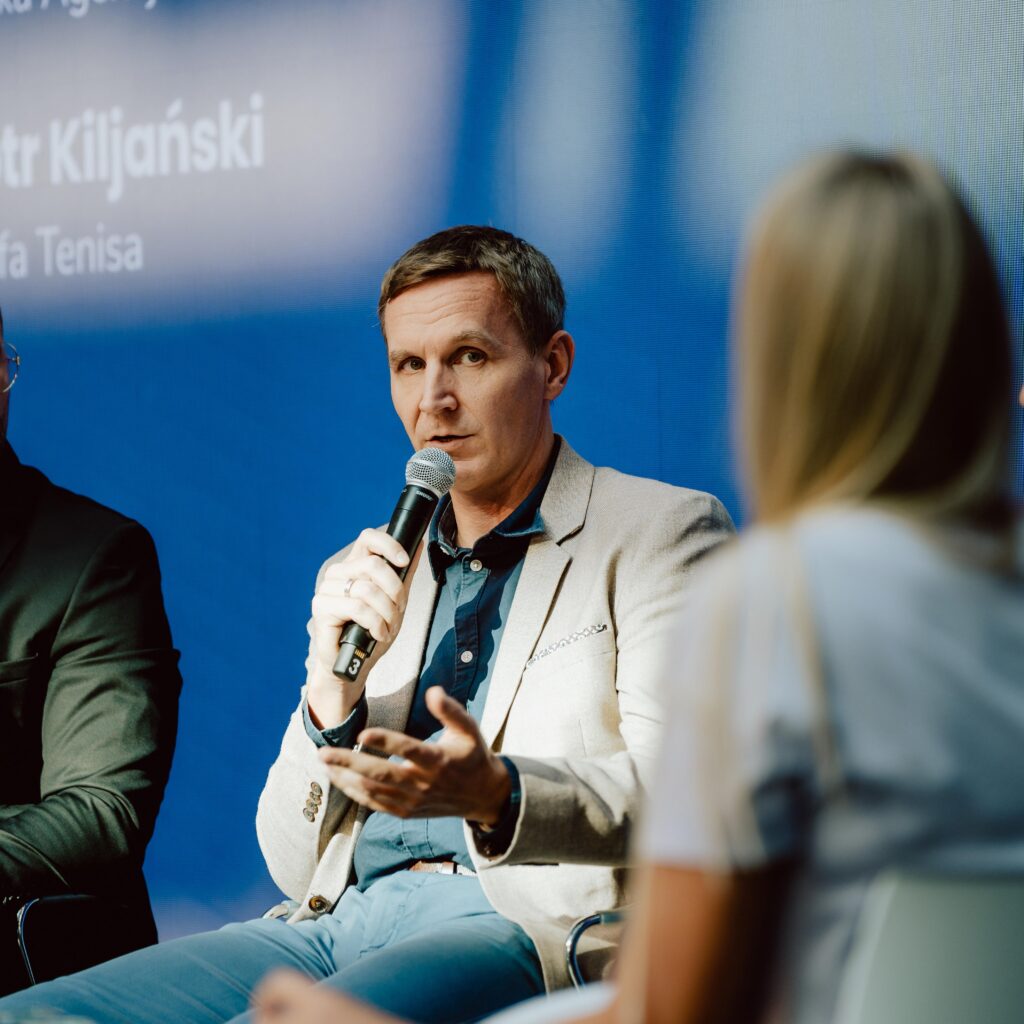 Piotr Kiljański Global-CheckIn